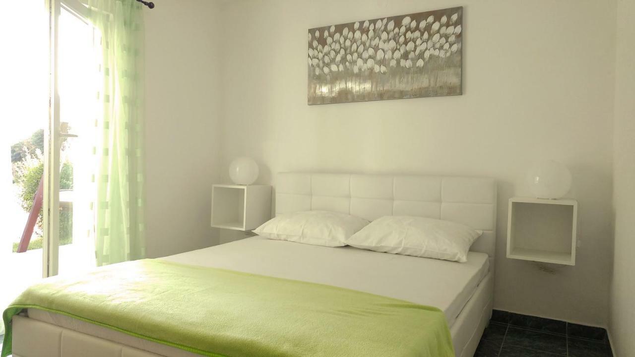 Apartmani Kastelan Barbat na Rabu Exterior foto